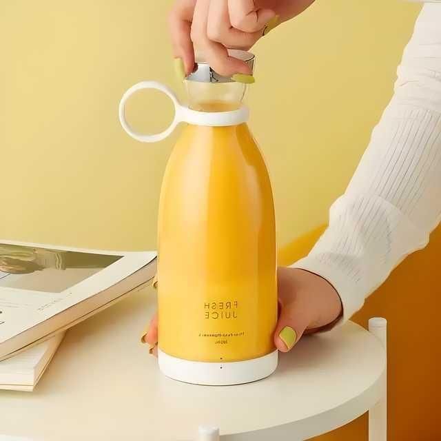 FreshGo Mini Portable Juice Blender
