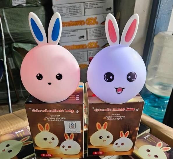Cute Bunny Silicone Night Lamp – 7 Color Touch Light (USB Rechargeable)