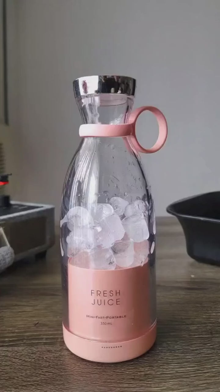 FreshGo Mini Portable Juice Blender